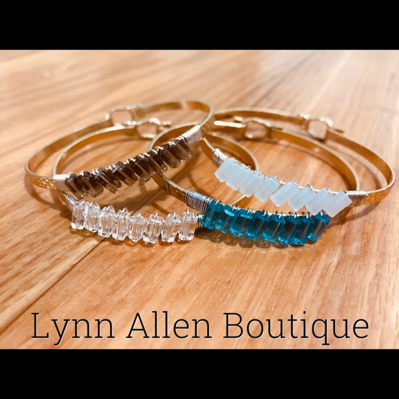 Jewelry - Bangle Bracelets. Copper tone with wire & beading